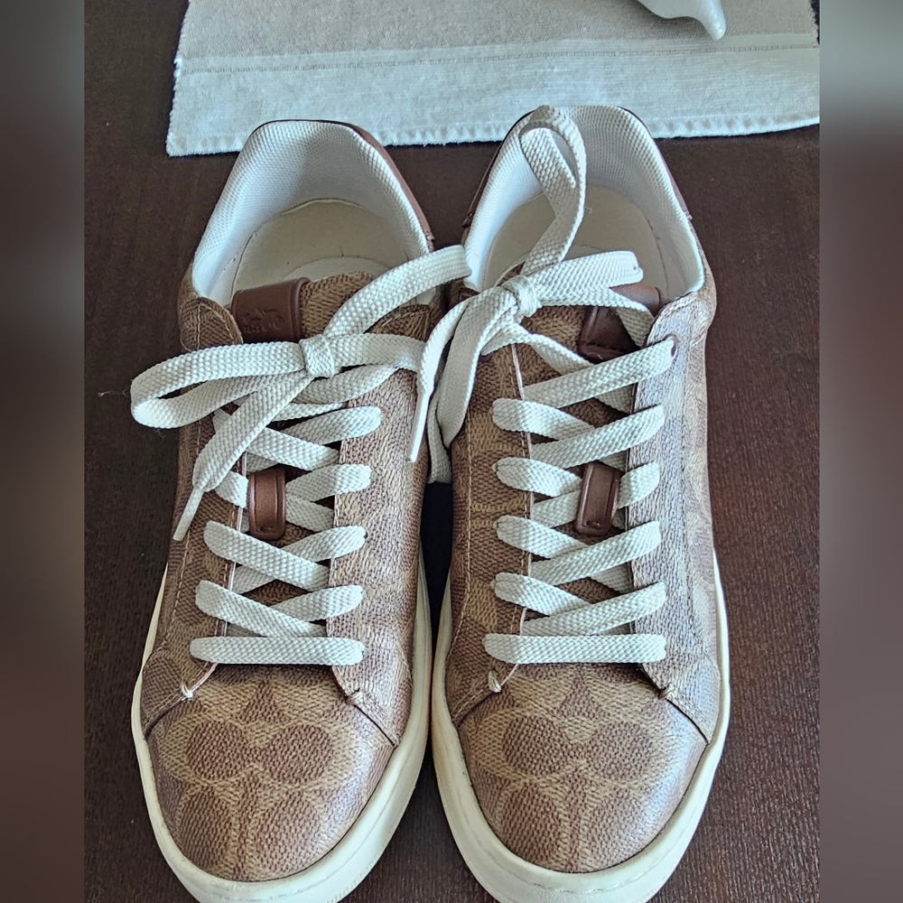 Coach Signature womens sneakers size 7